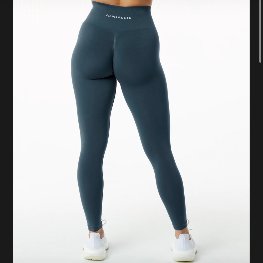 Alphalete amplify leggings
